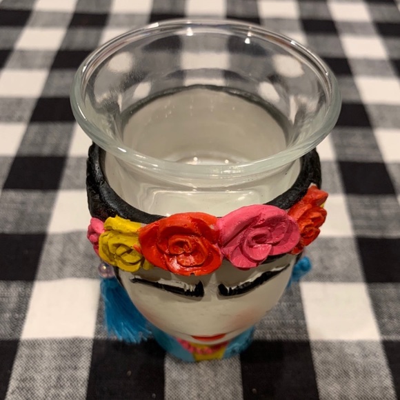 Frida Kahlo Tealight Holder - Picture 4 of 10
